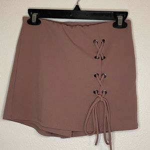 Boutique Skort - Never Worn